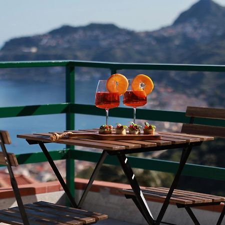 Sun Land Villa Letojanni Bagian luar foto
